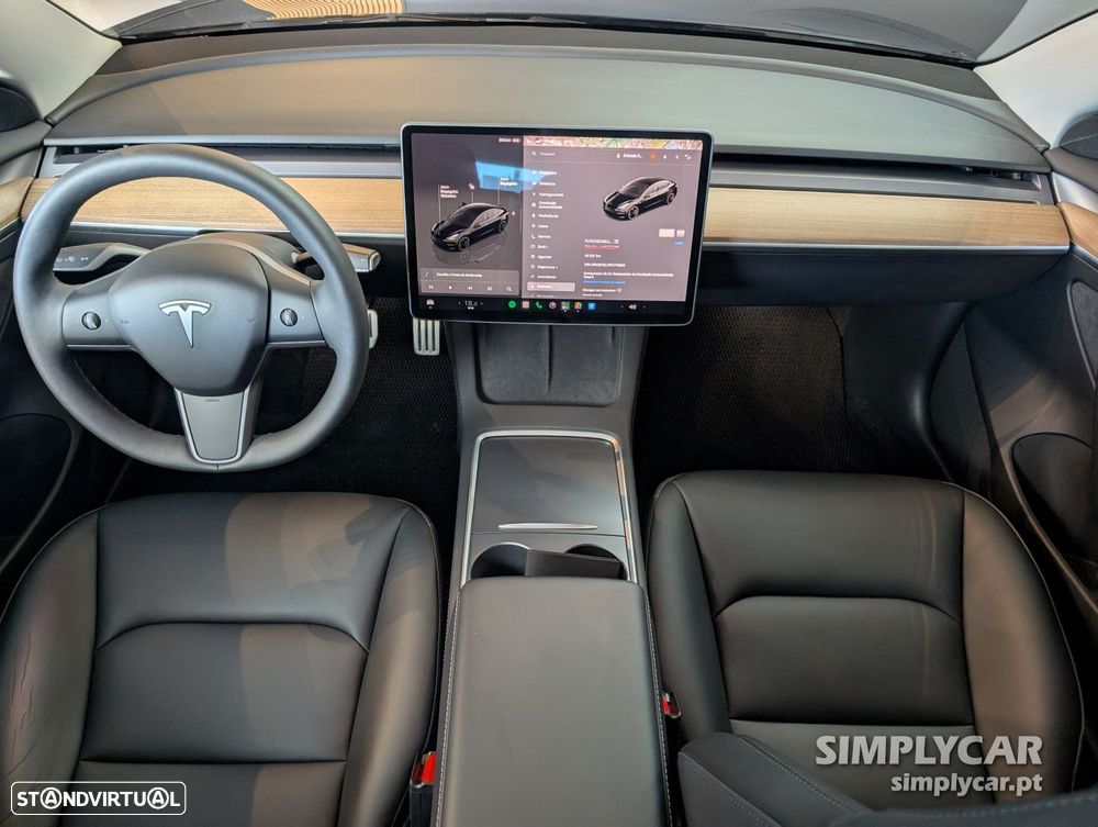 Tesla Model 3 - 10