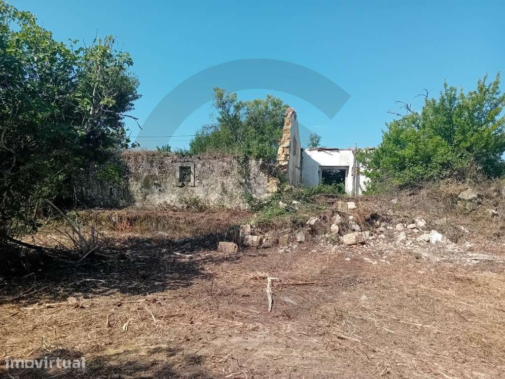 Ruina - Casal Bemposta, Casével, Santarém - Grande imagem: 2/8