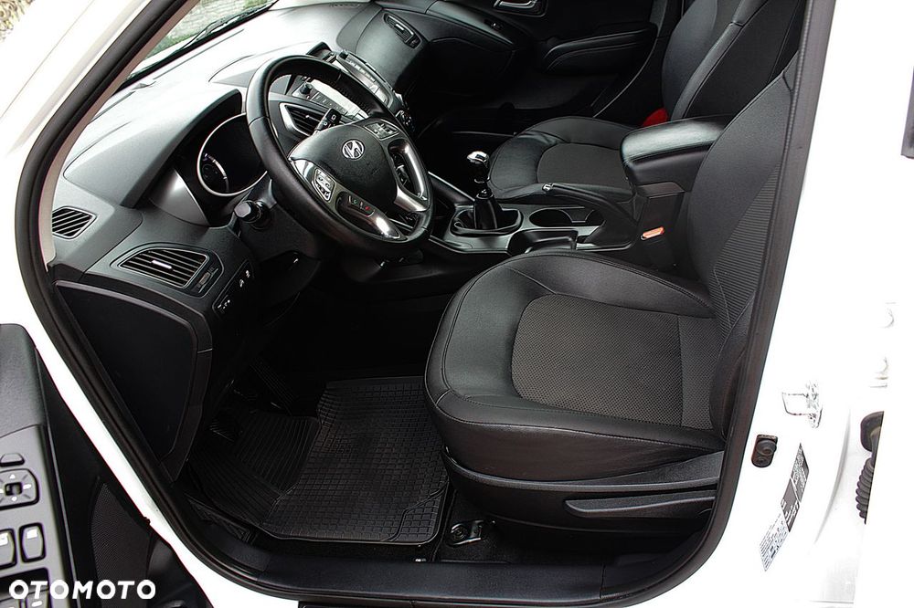 Hyundai ix35 - 27