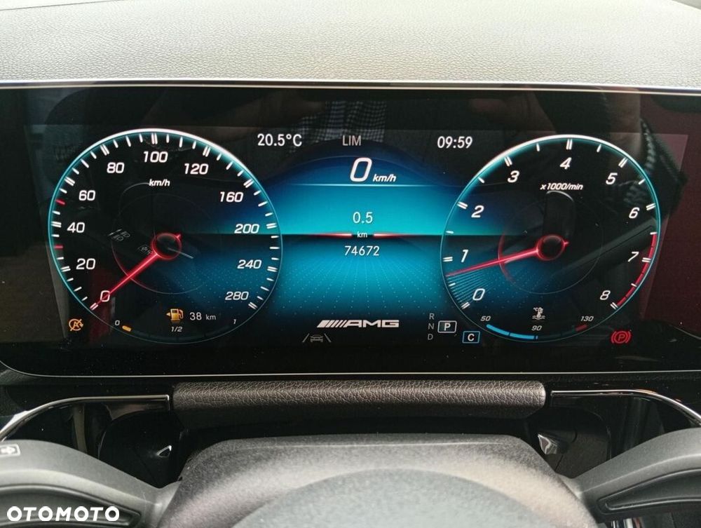 Mercedes-Benz GLA AMG 35 mHEV 4-Matic 8G-DCT - 15
