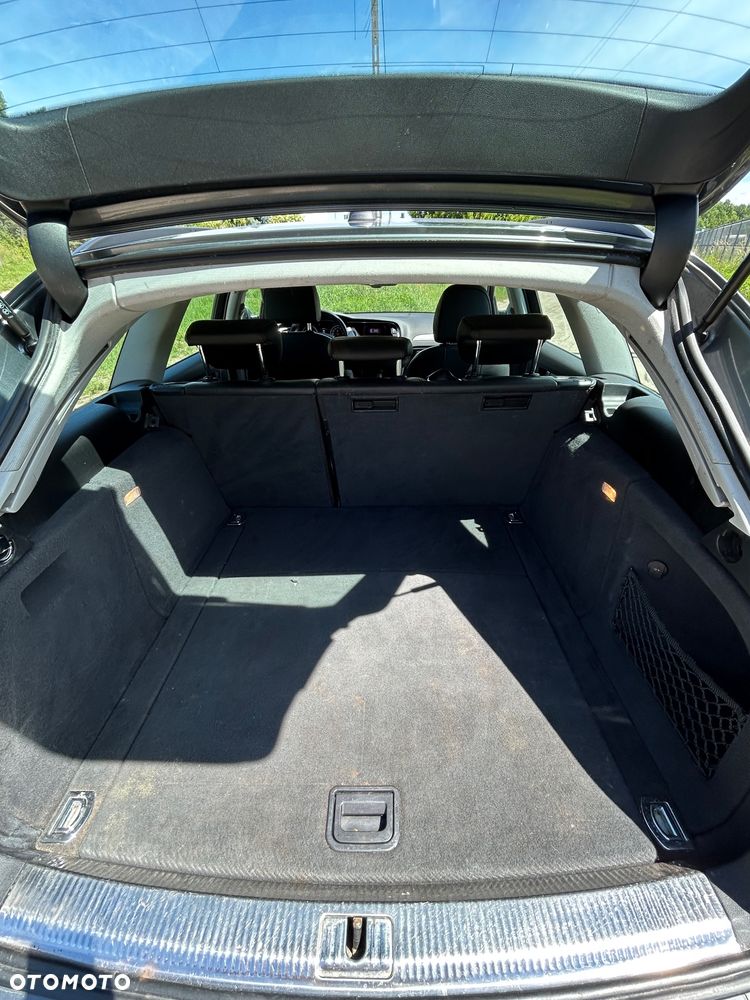 Audi A4 Avant 2.0 TDI DPF Ambiente - 20