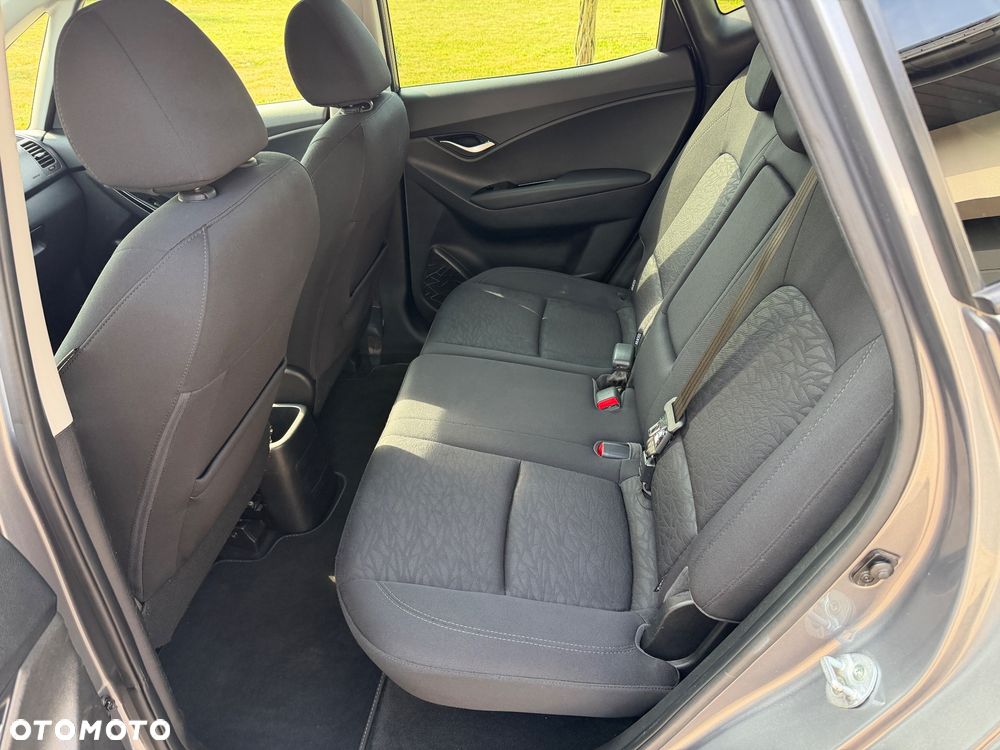 Hyundai ix20 1.4 CRDi blue Comfort - 26