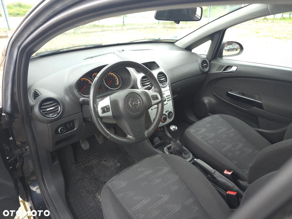 Opel Corsa 1.2 16V Enjoy - 20