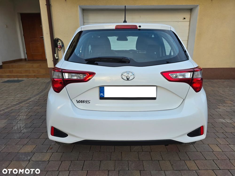 Toyota Yaris 1.0 VVT-i - 6