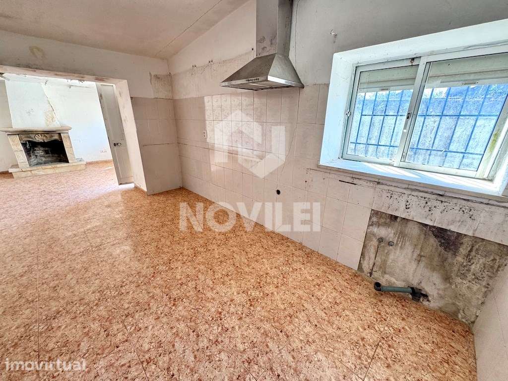 Moradia isolada c/3484m2 de terreno próximo da N1 e Alcobaça - Grande imagem: 5/25