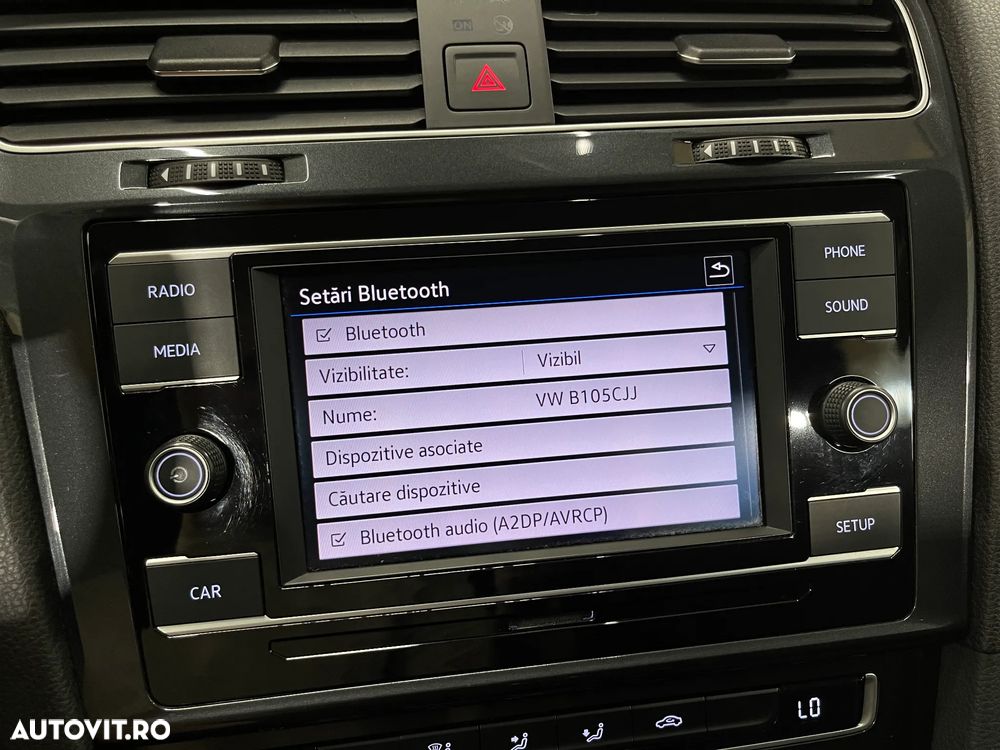 Volkswagen Golf 1.6 TDI Comfortline - 15