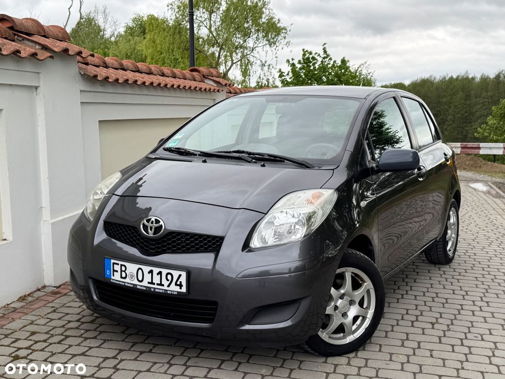 Toyota Yaris - 7