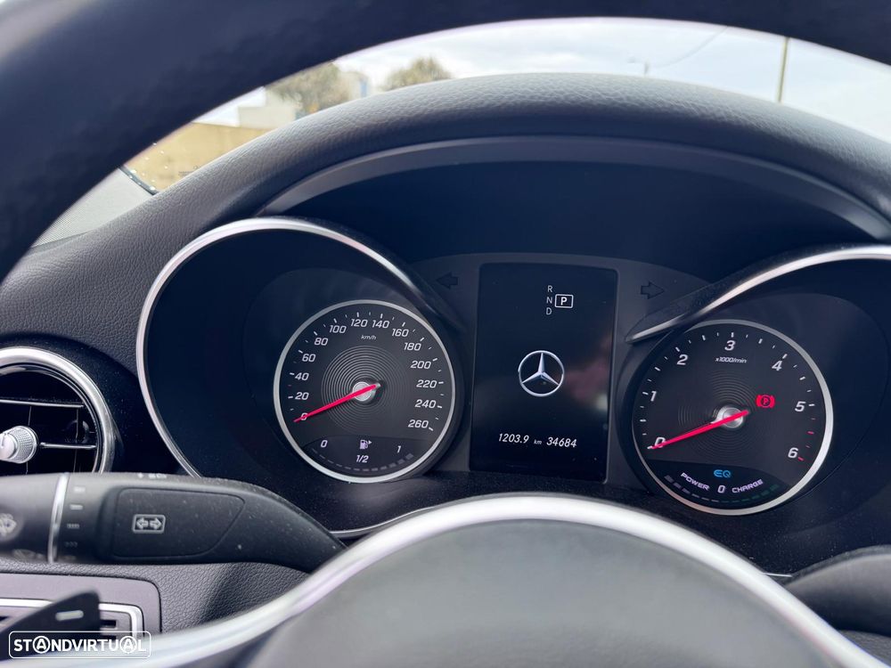 Mercedes-Benz C 300 de Avantgarde - 20
