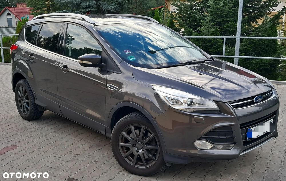 Ford Kuga 2.0 TDCi 4x4 Titanium - 2