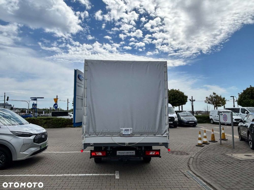 Ford Transit - 6