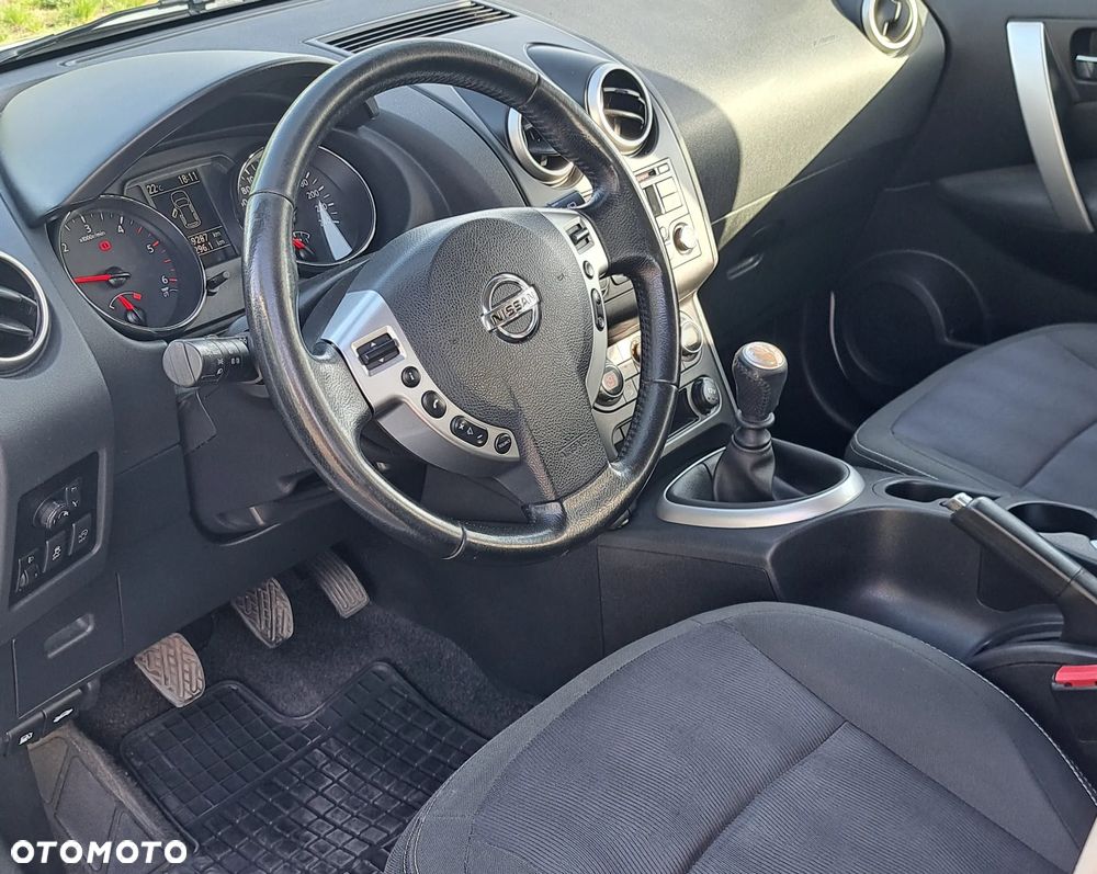 Nissan Qashqai - 8