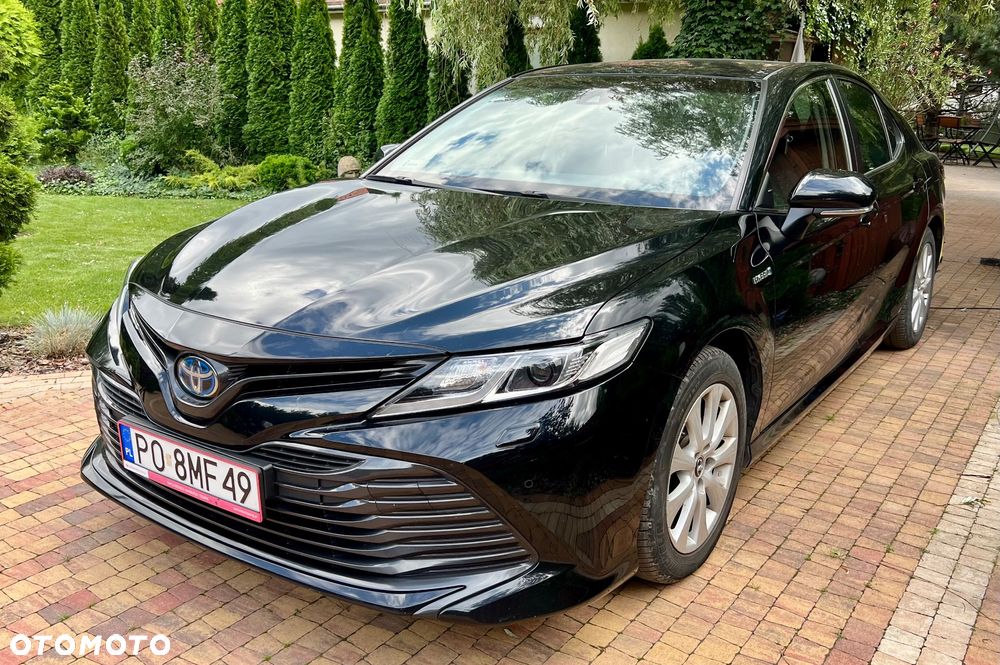 Toyota Camry 2.5 Hybrid Comfort CVT - 2