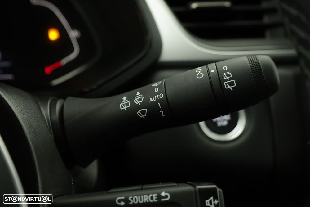 Renault Captur 1.0 TCe Techno Bi-Fuel - 17