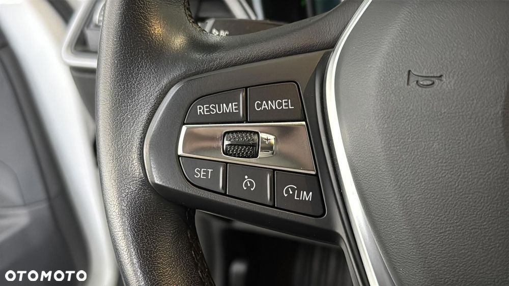 BMW Seria 3 318i Advantage - 27