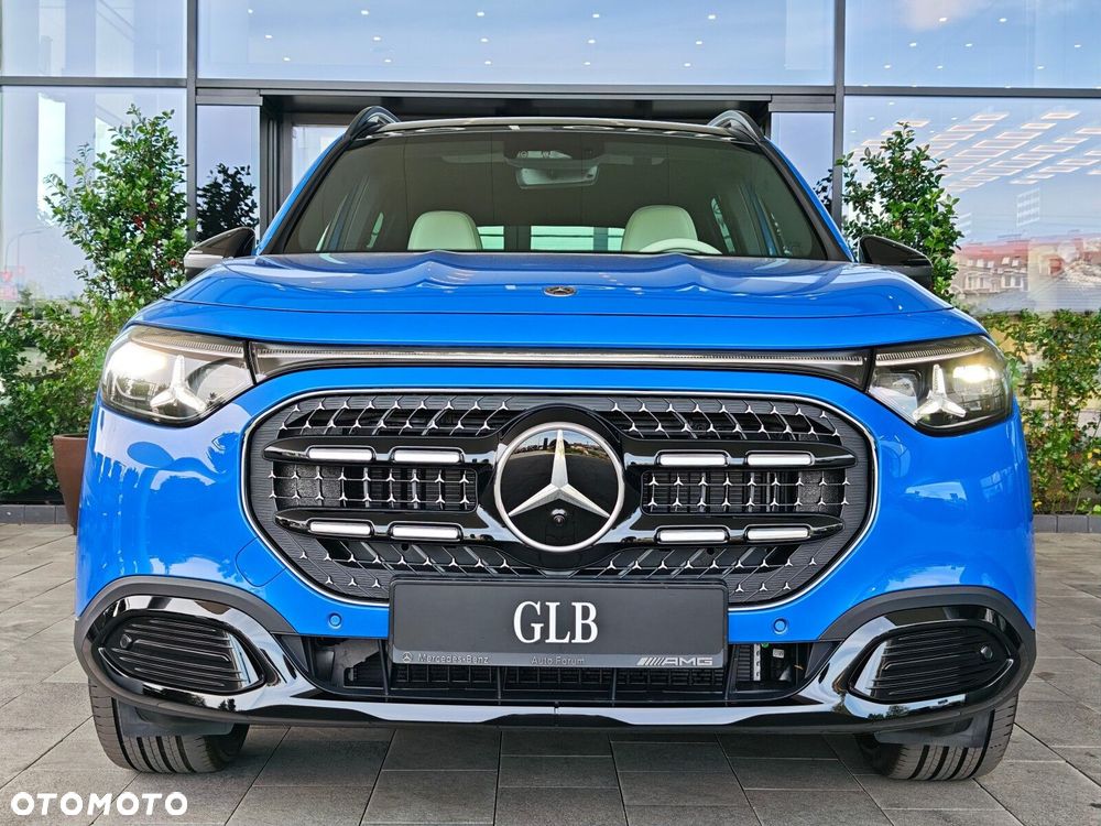 Mercedes-Benz GLB - 3