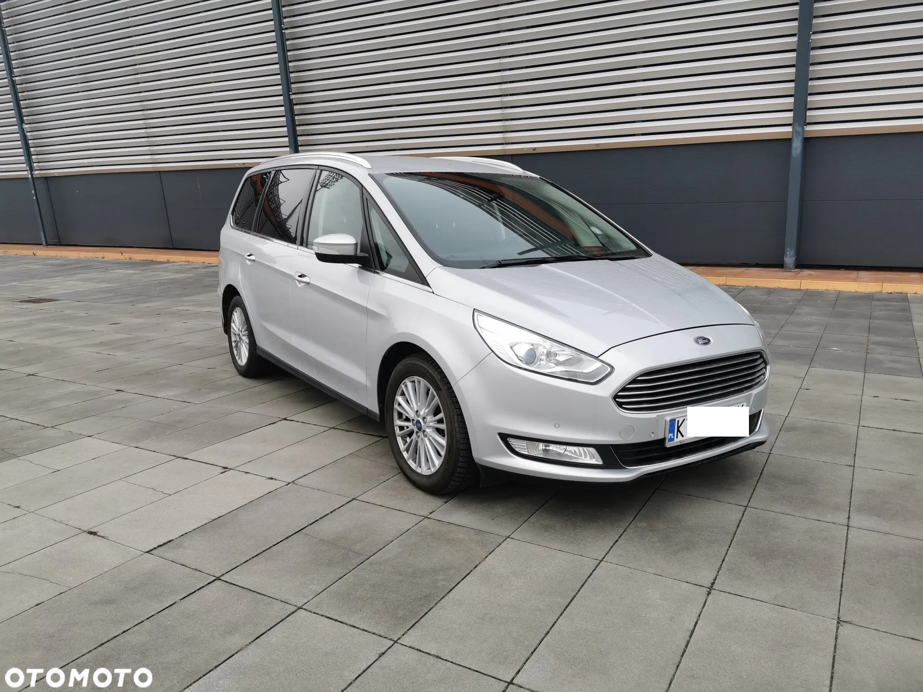 Ford Galaxy 2.0 EcoBlue S&S TITANIUM - 2
