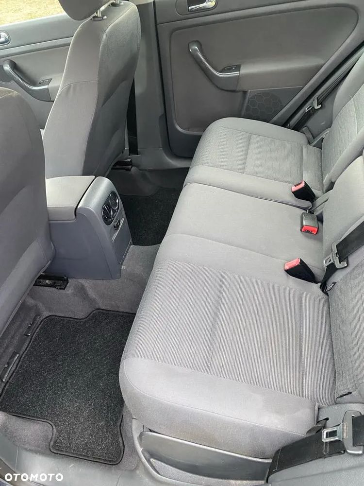 Volkswagen Golf Plus - 6