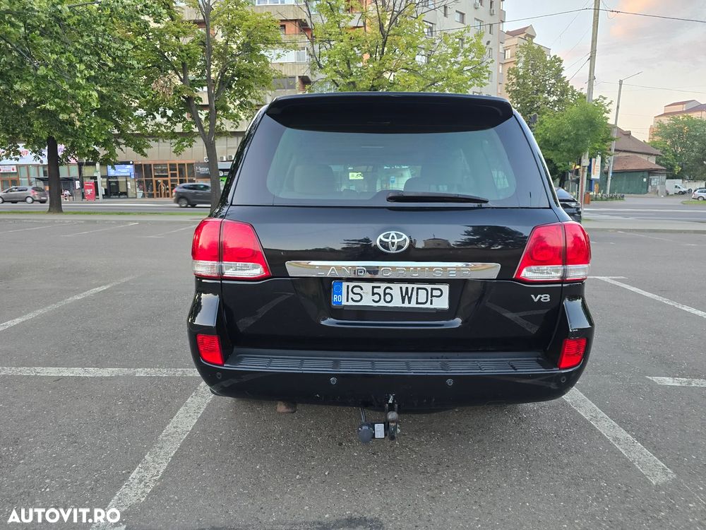 Toyota Land Cruiser V8 4.5 Aut Executive - 6