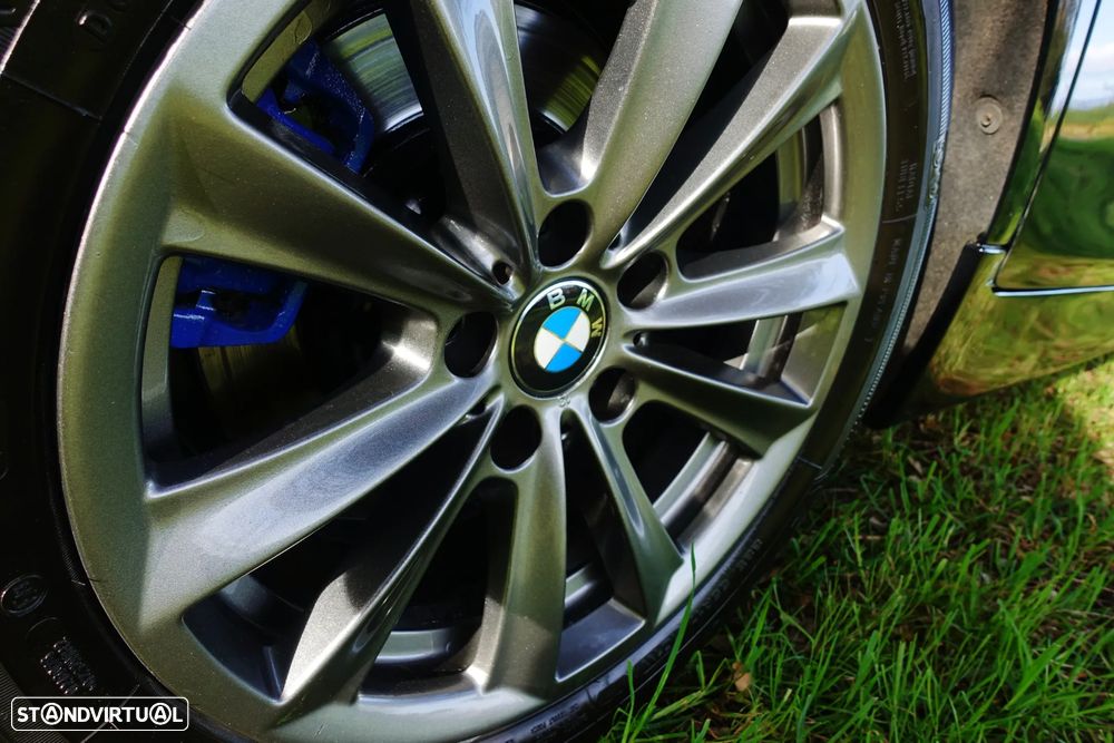 BMW 525 d Pack M Auto - 19