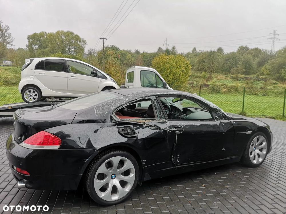 BMW Seria 6 645Ci - 12