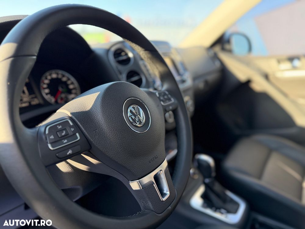 Volkswagen Tiguan 2.0 TDI DPF 4Motion DSG Lounge Sport & Style - 17