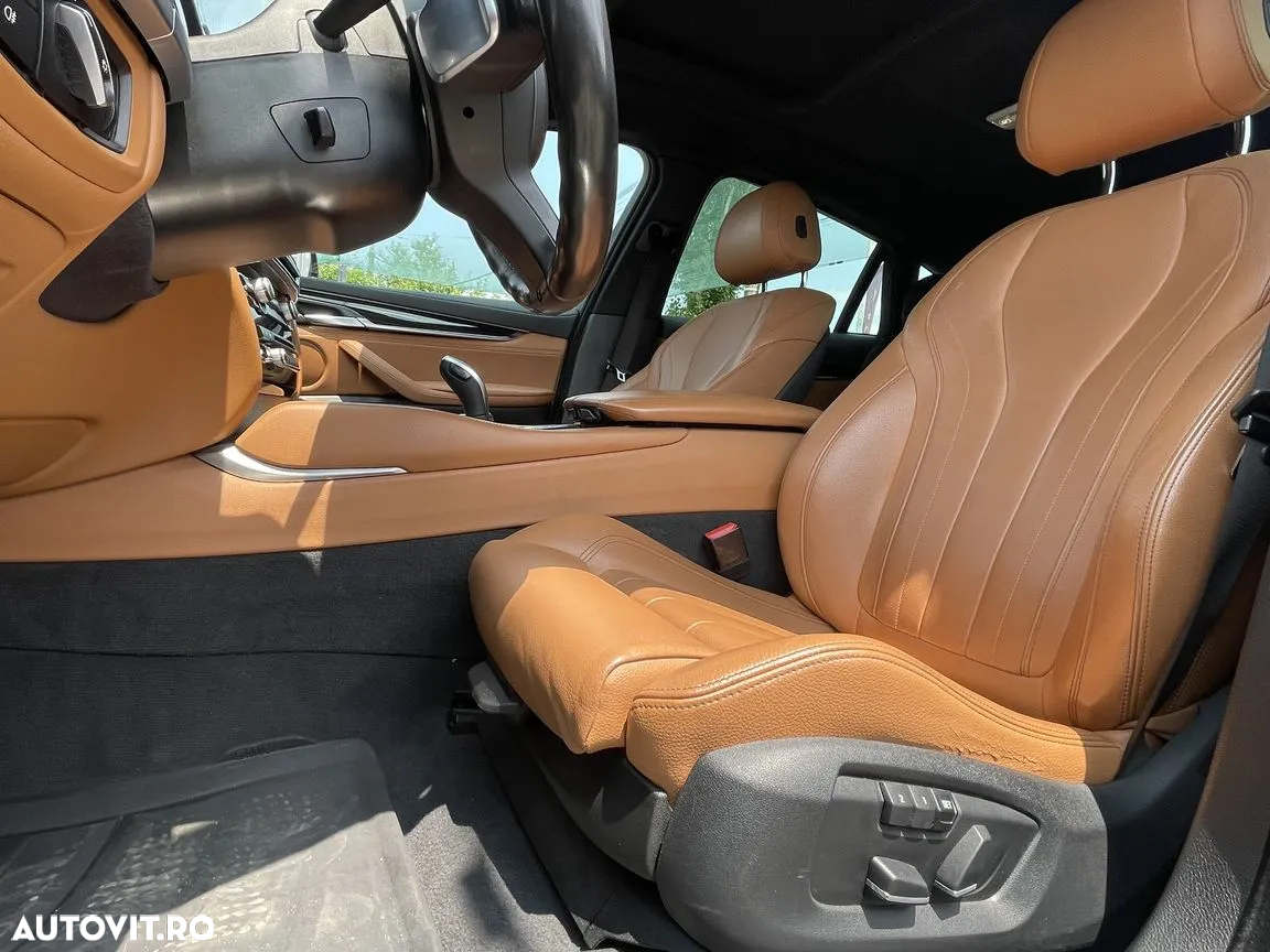 BMW X6 xDrive30d - 10