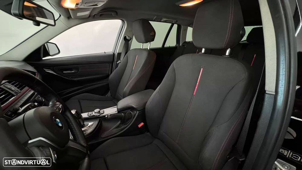 BMW 318 d Auto Line Sport - 24