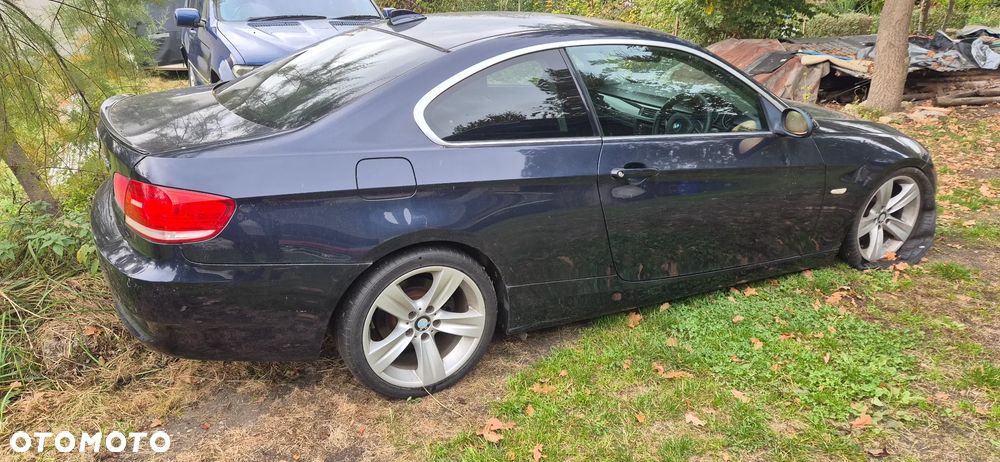 BMW Seria 3 2007 photo 3