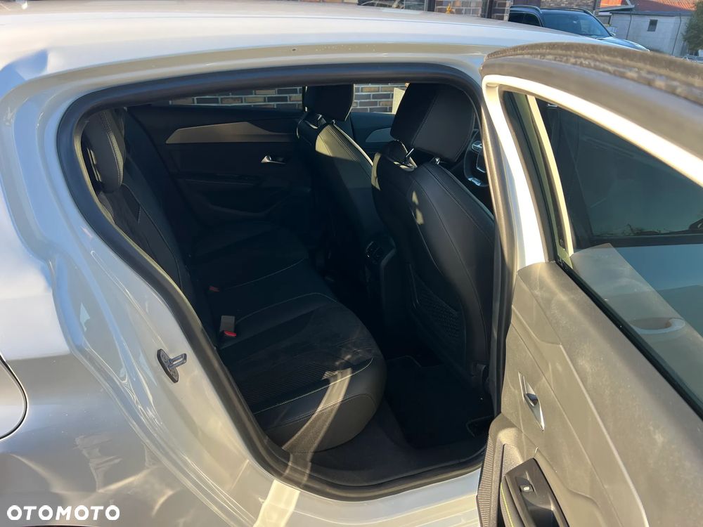 Peugeot 308 BlueHDi 130 EAT8 Stop & Start GT Pack - 12