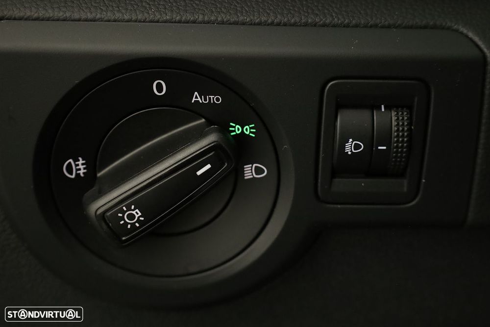 VW T-Cross 1.0 TSI Urban - 18