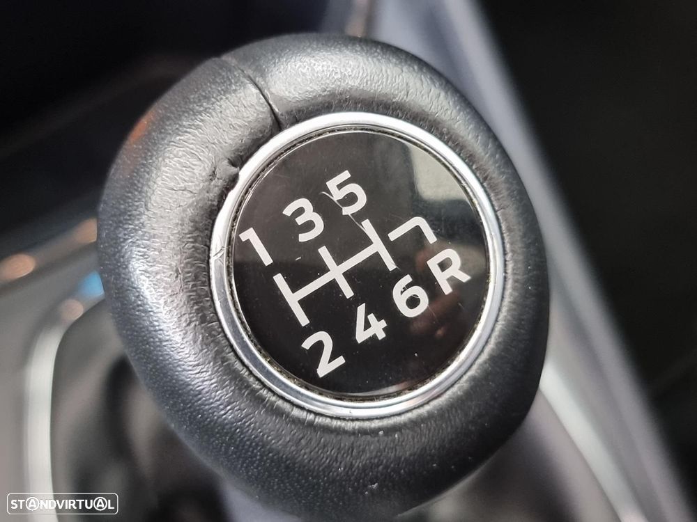 Ford Puma 1.0 EcoBoost MHEV Titanium - 27