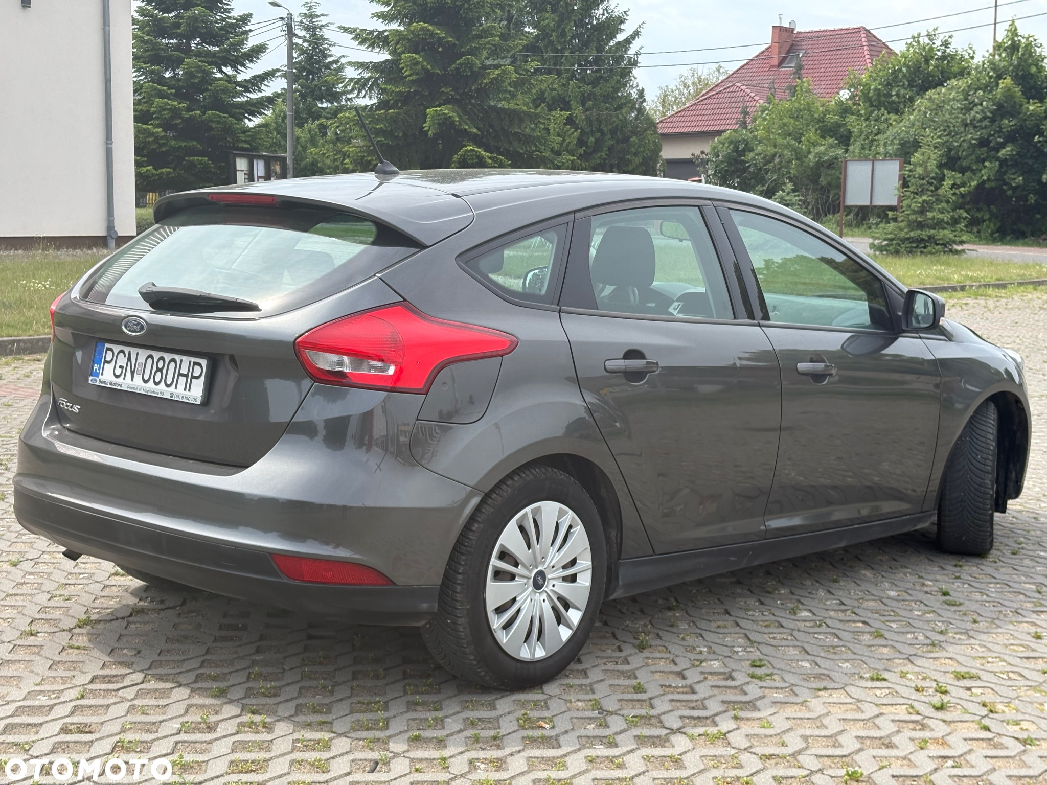 Ford Focus 1.6 Trend - 8
