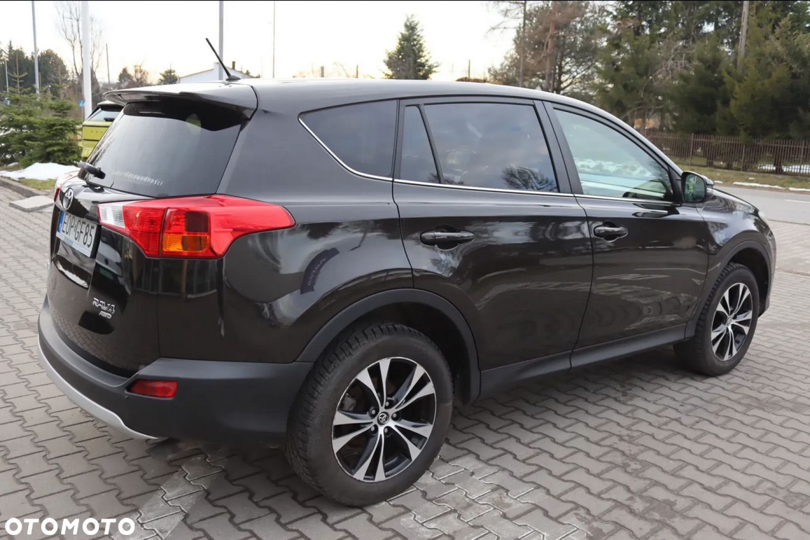 Toyota RAV4 - 6