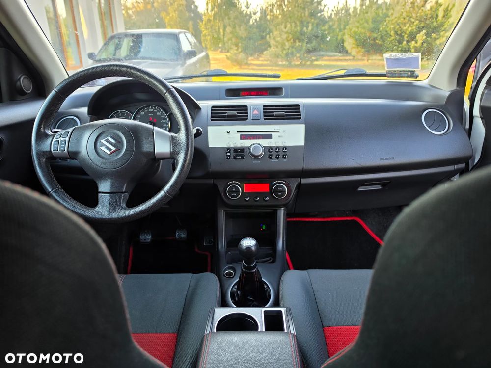 Suzuki Swift - 9