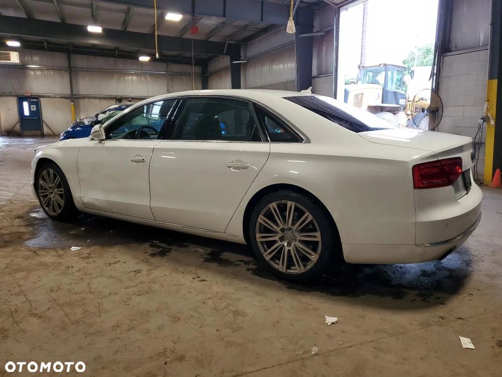 Audi A8 4.2 FSI L Quattro - 9