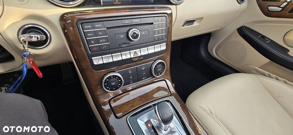 Mercedes-Benz SLC - 11