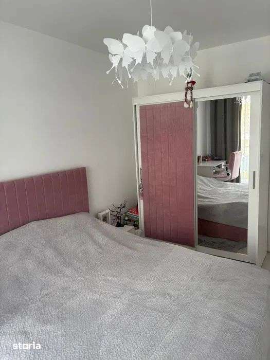 Apartament cu 2 camere, 55,5 mp, balcon, zona Eroilor (blocurile albe) — fotografia 3