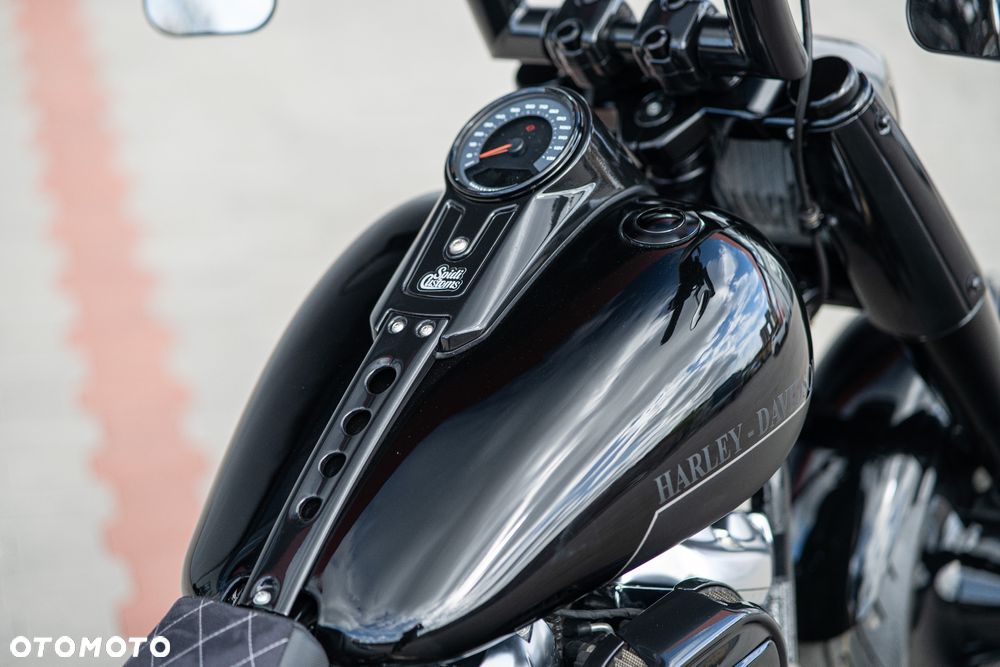 Harley-Davidson Softail Fat Boy - 16