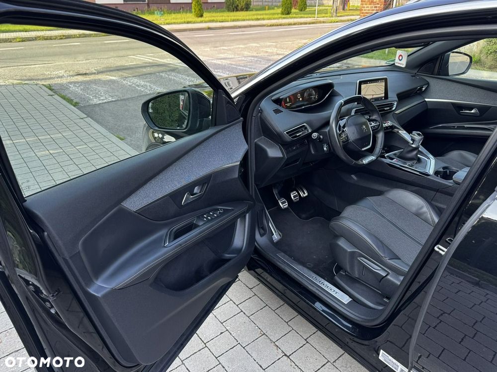 Peugeot 3008 2.0 HDi Premium+ - 24