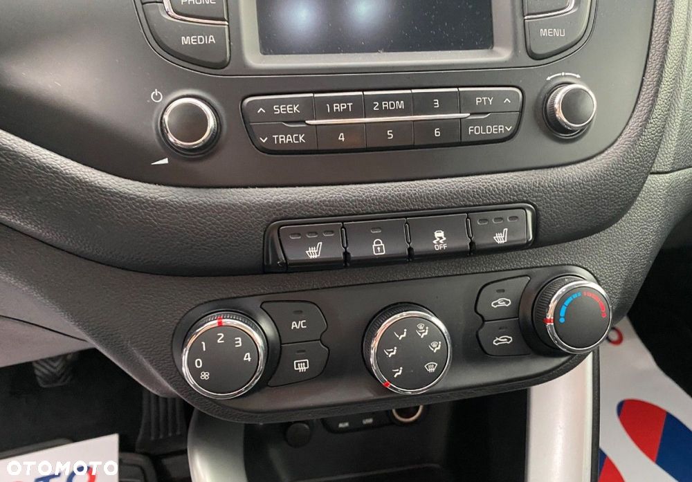 Kia Ceed - 14