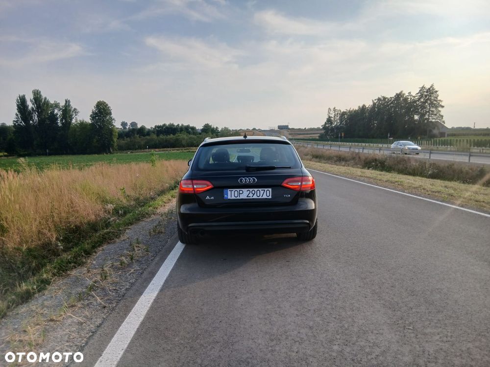 Audi A4 Avant - 8