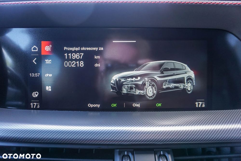 Alfa Romeo Stelvio 2.0 Turbo Tributo Italiano Q4 - 17