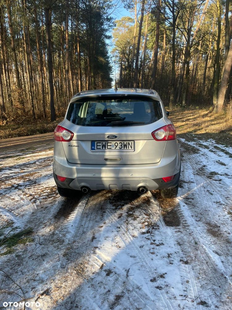 Ford Kuga - 4