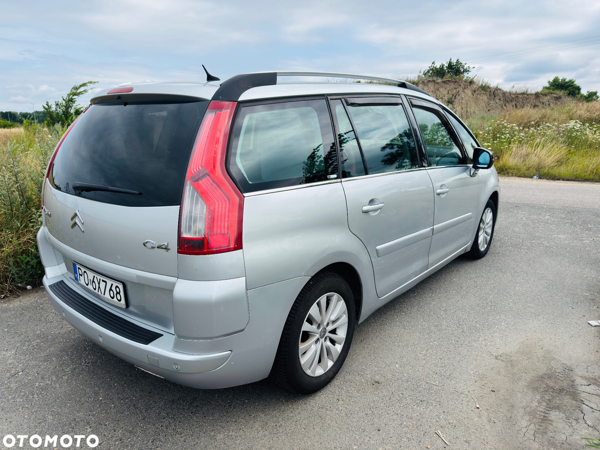 Citroën C4 Grand Picasso 2.0 HDi Equilibre Navi Exclusive MCP - 4