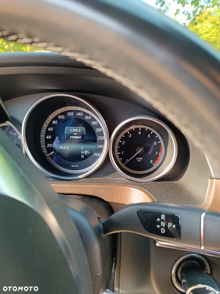Mercedes-Benz Klasa E 400 7G-TRONIC - 7