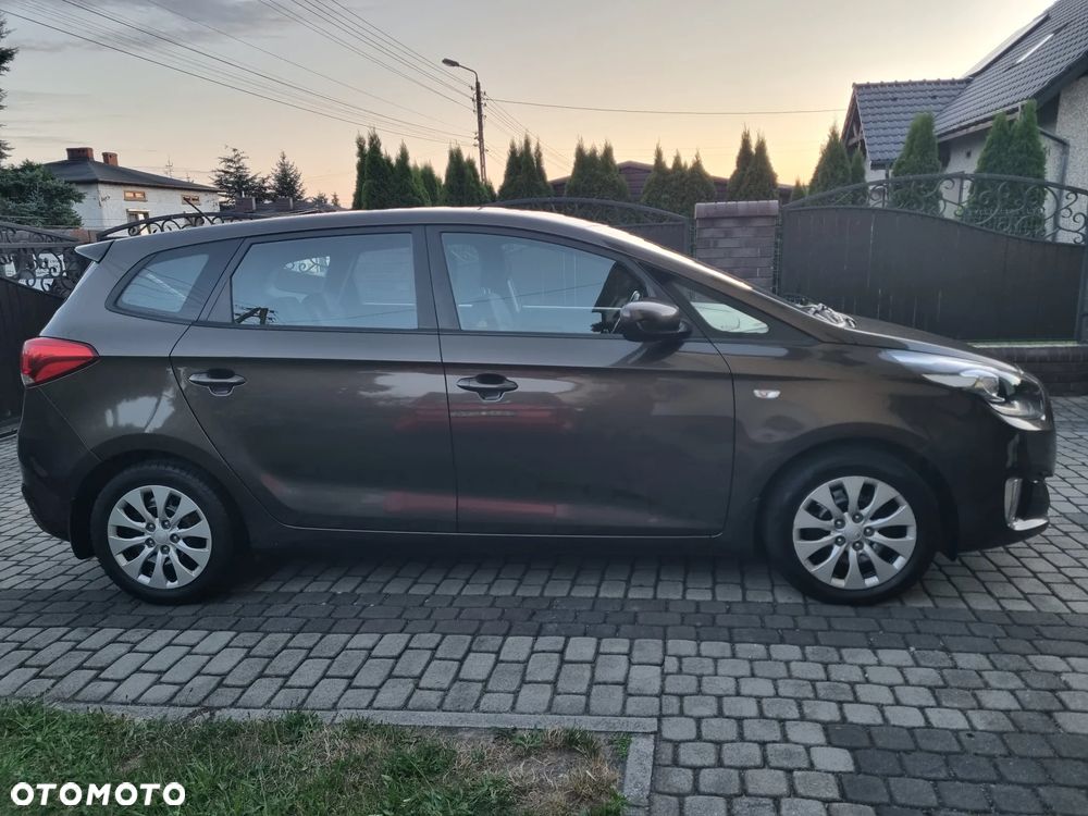 Kia Carens 1.7 CRDi 115 Fifa World Cup Edition - 6