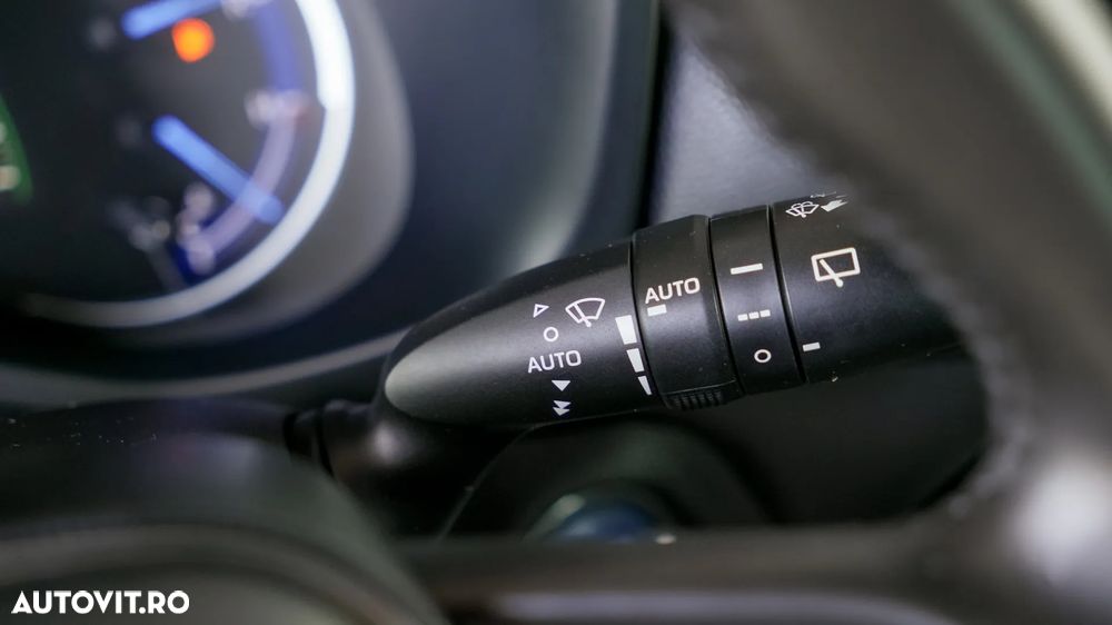 Toyota RAV4 2.5 Hybrid VVT-iE 4x2 Dynamic - 17