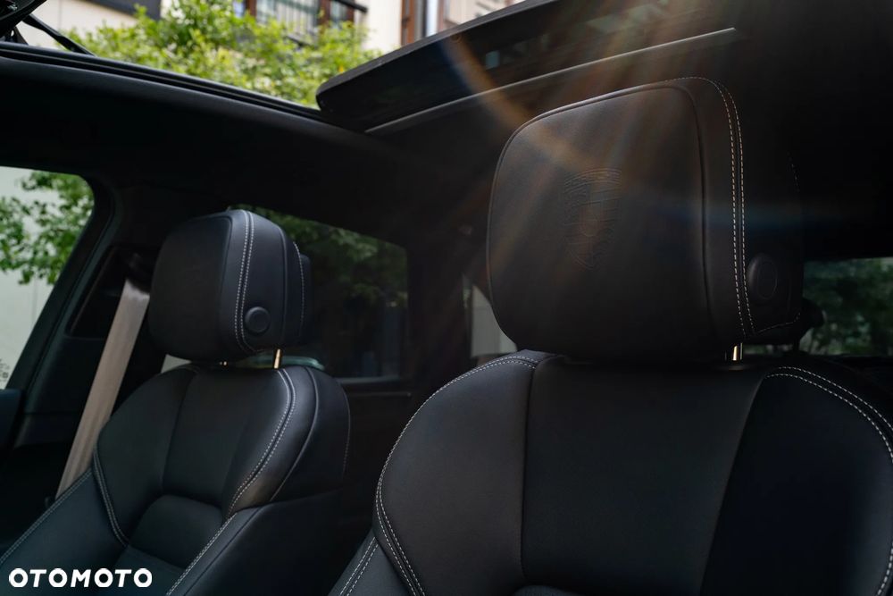 Porsche Macan T - 9