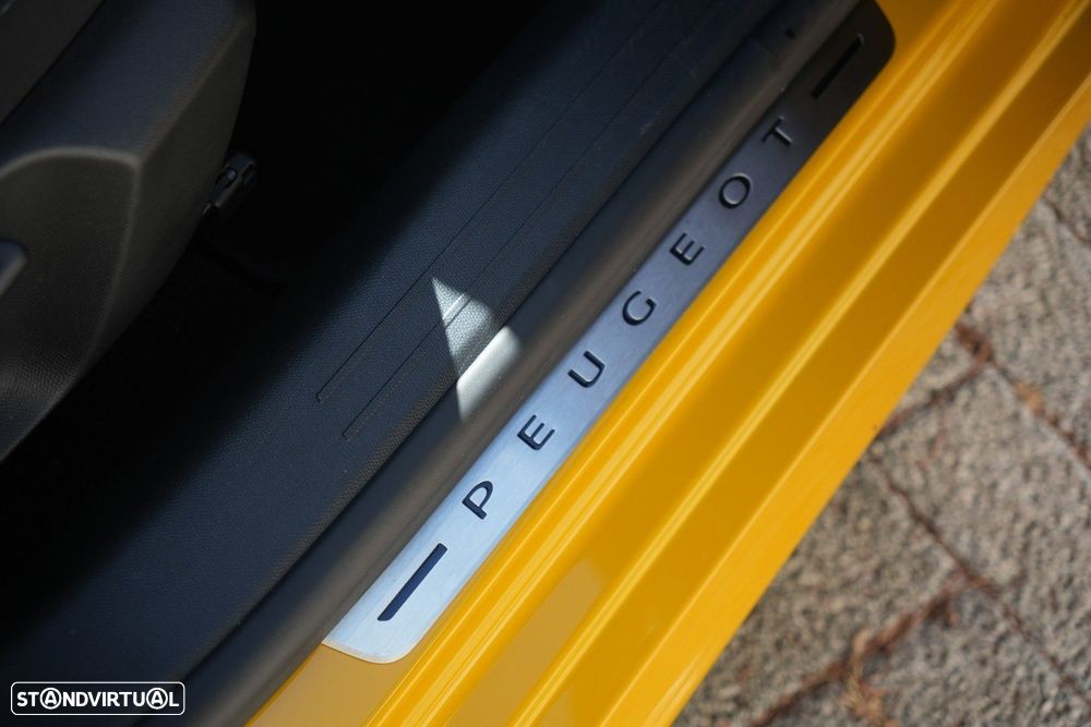 Peugeot 208 1.2 PureTech GT Line - 41