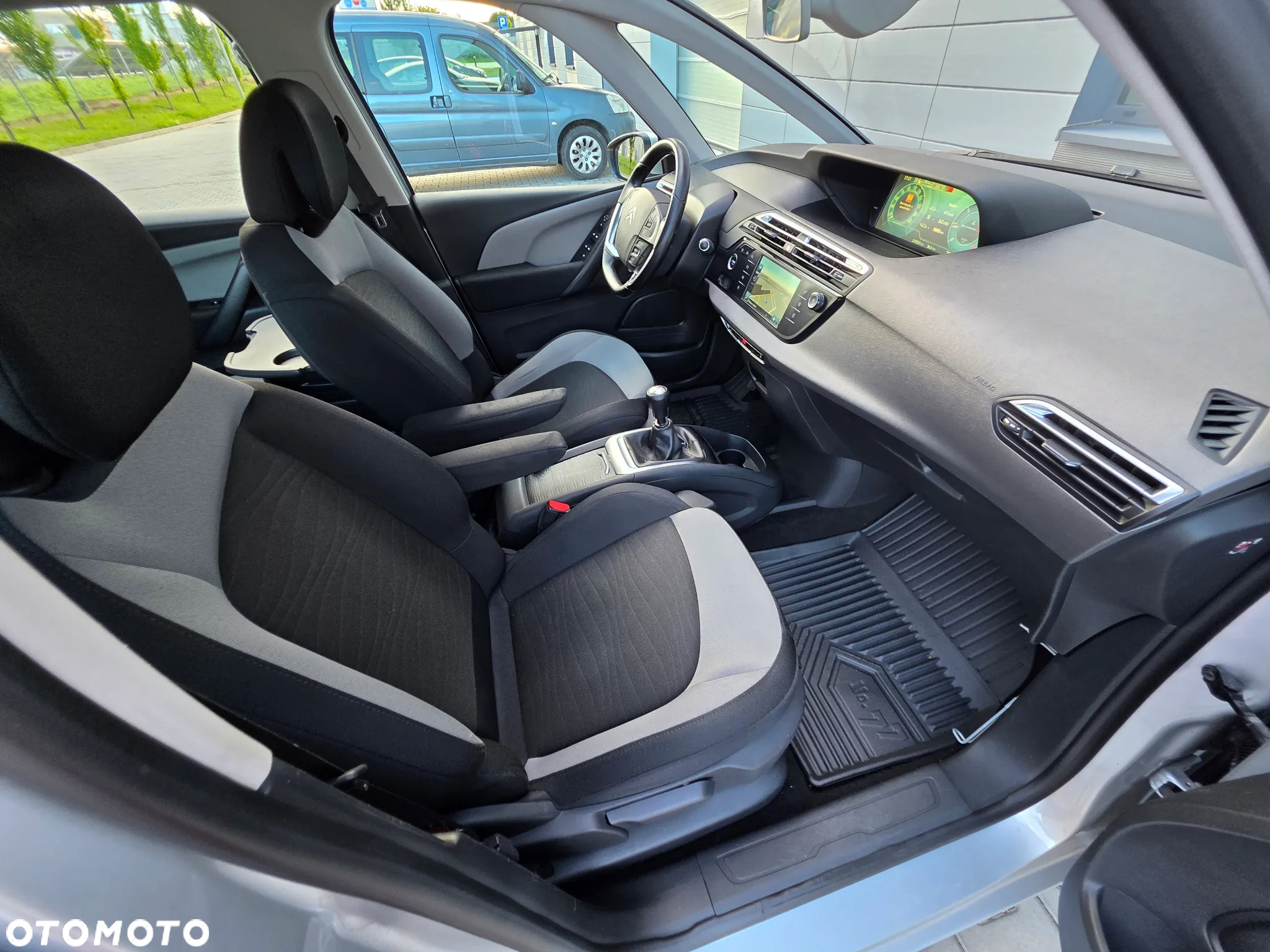 Citroën C4 Picasso e-HDi 115 Seduction - 22